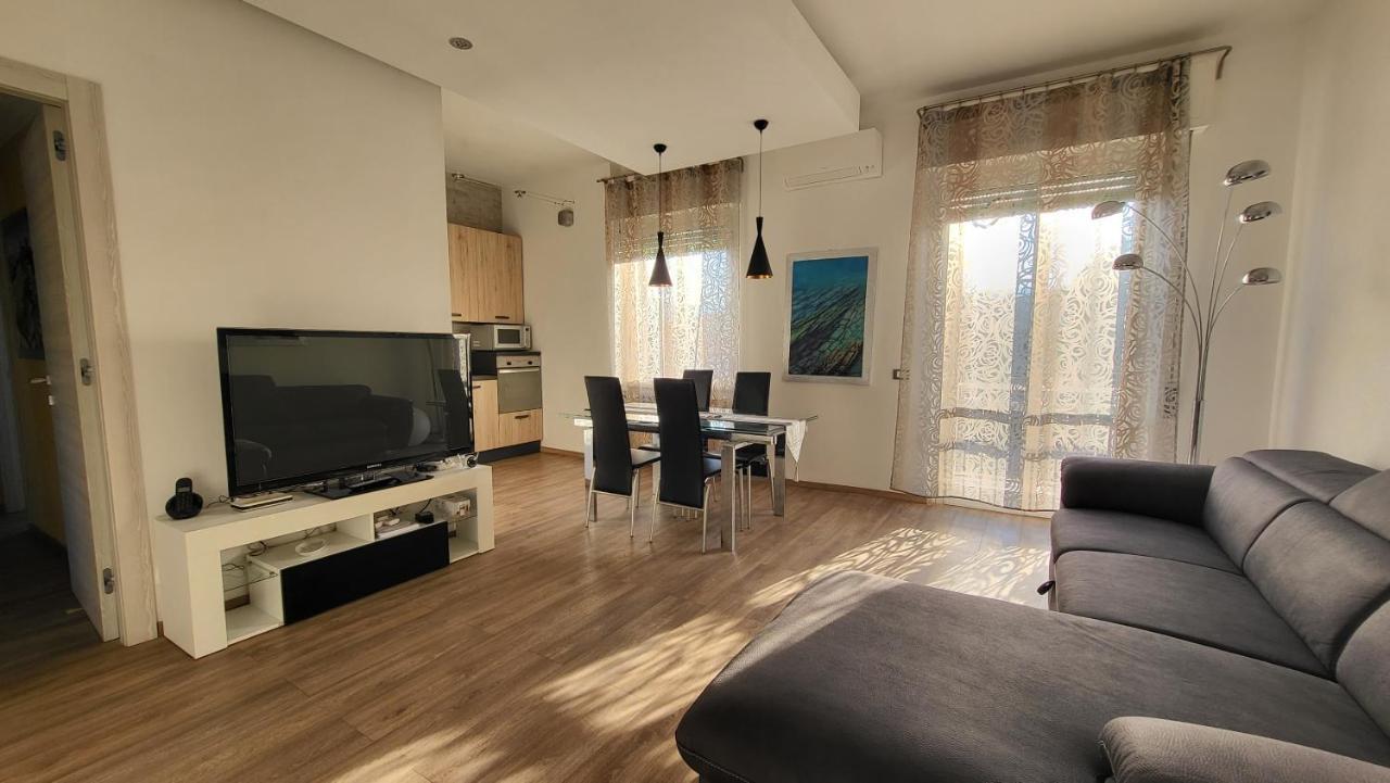 Appartement La Casa Del Buonviaggio à La Spezia Extérieur photo