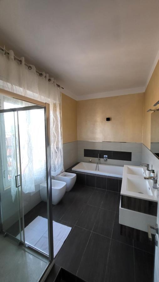 Appartement La Casa Del Buonviaggio à La Spezia Extérieur photo